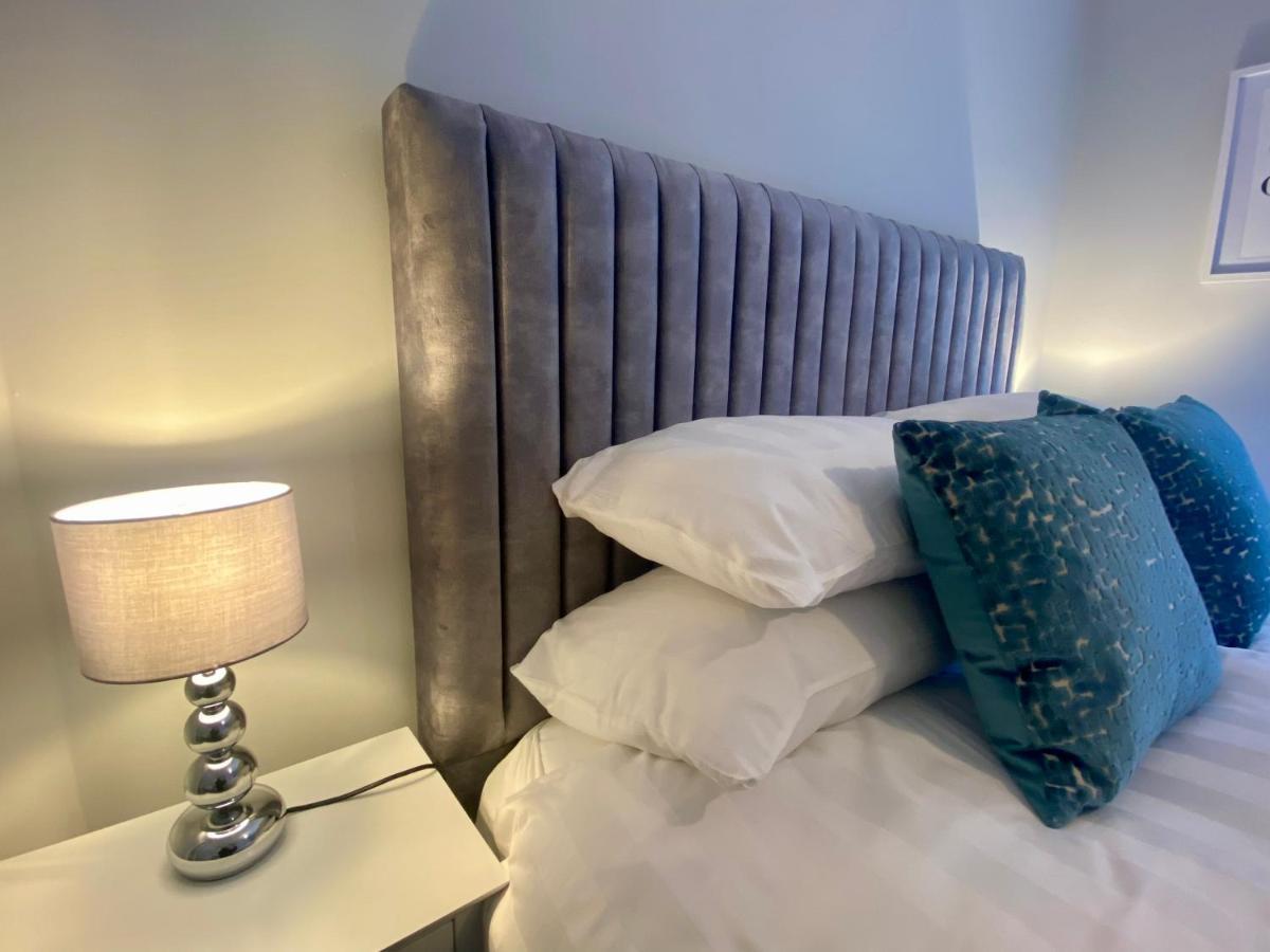 Superb City Centre Apartment Within The City Walls 约克 外观 照片