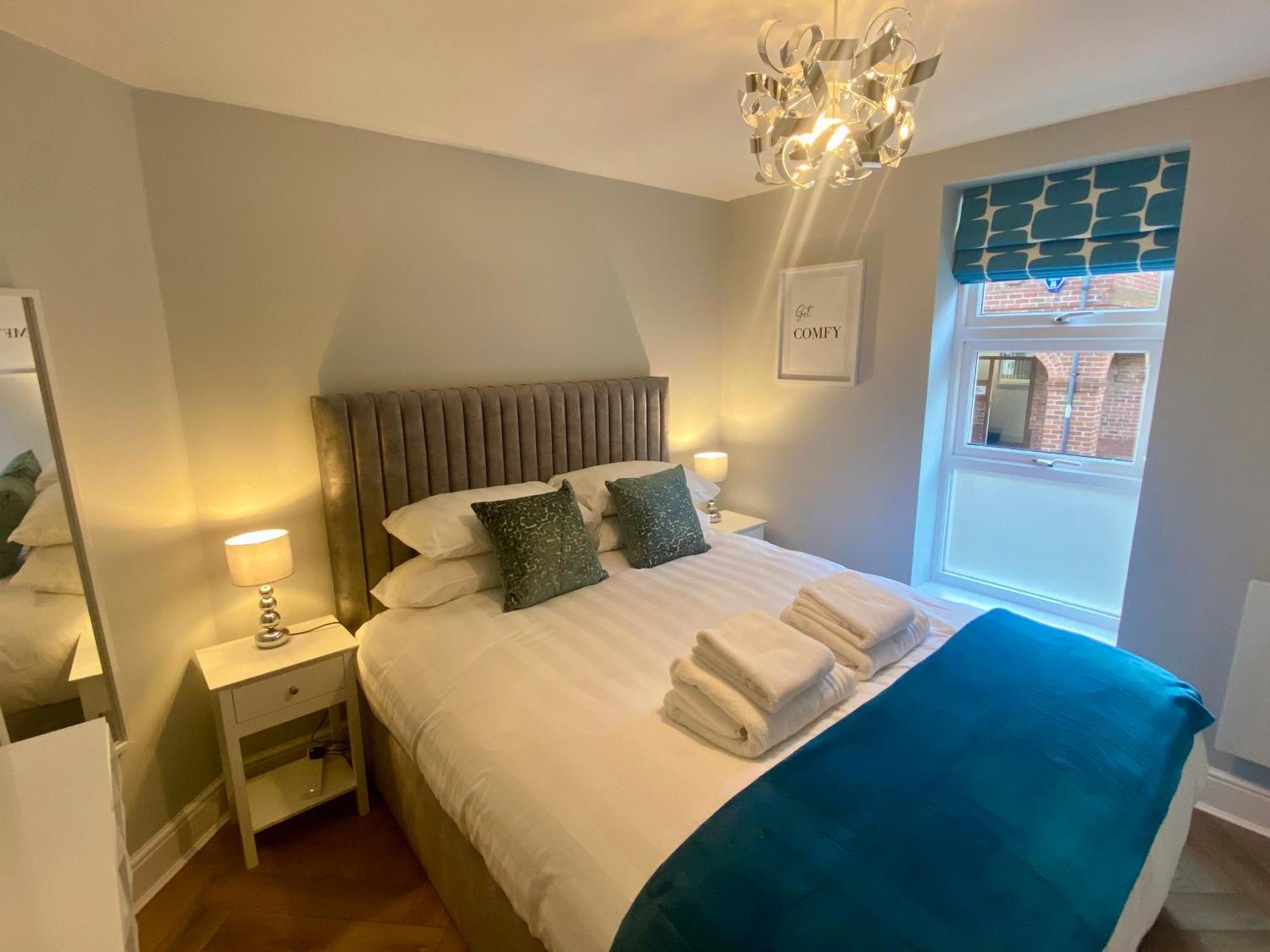 Superb City Centre Apartment Within The City Walls 约克 外观 照片
