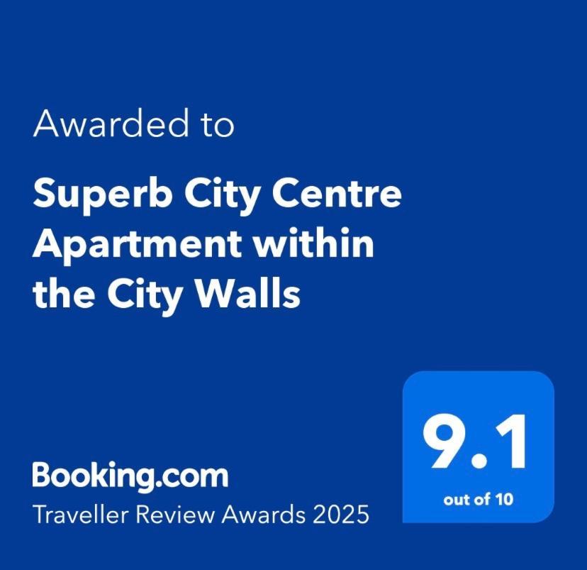 Superb City Centre Apartment Within The City Walls 约克 外观 照片